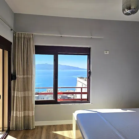 Apartman Holiday Apartmens In Saranda *