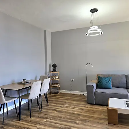 Holiday Apartmens In Saranda
