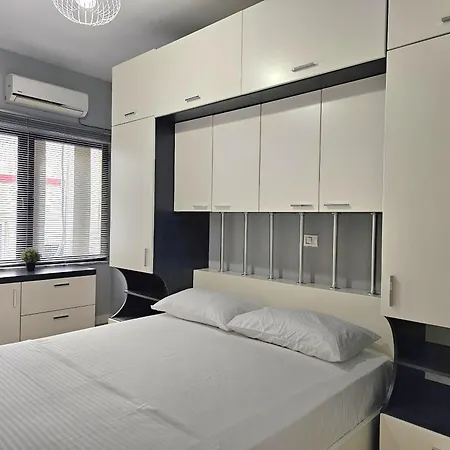 Apartman Holiday Apartmens In Saranda Saranda