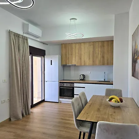 Apartman Holiday Apartmens In Saranda Saranda